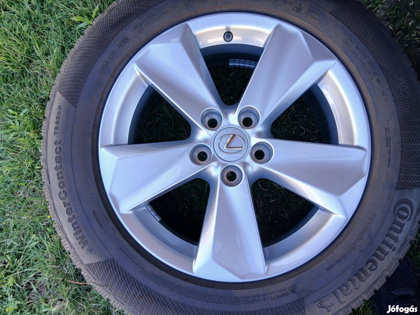 4db újszerű Lexus NX alufelni felni Conti téli gumikkal 17"