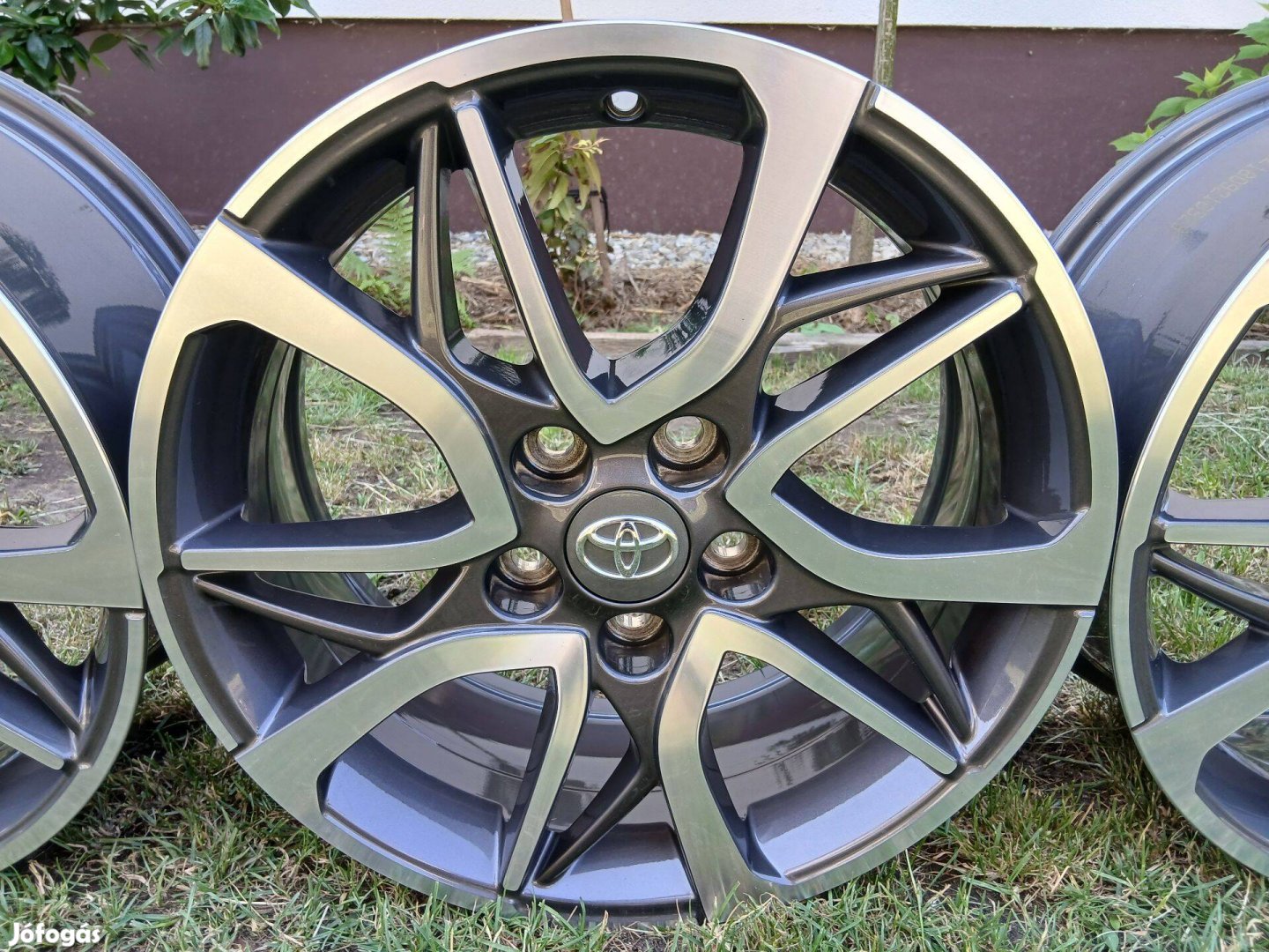 4db újszerű Toyota Rav4 Rav 4 17" alufelni felni 5x114.3
