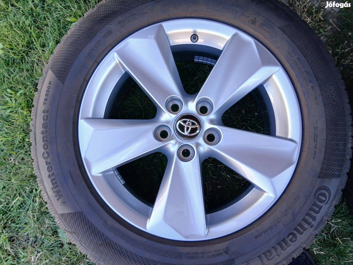 4db újszerű Toyota Rav 4 Rav4 alufelni felni Conti téli gumikkal 17"