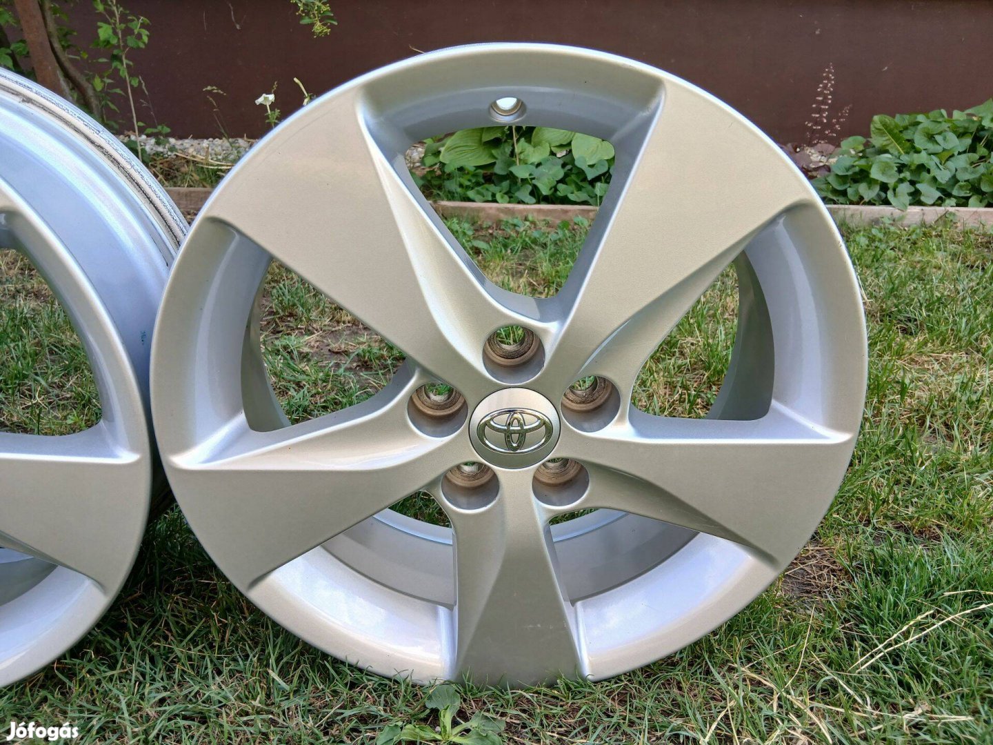 4dbkiváló Toyota Prius Yaris Urban Cruiser alufelni felni 16" 5x100 16