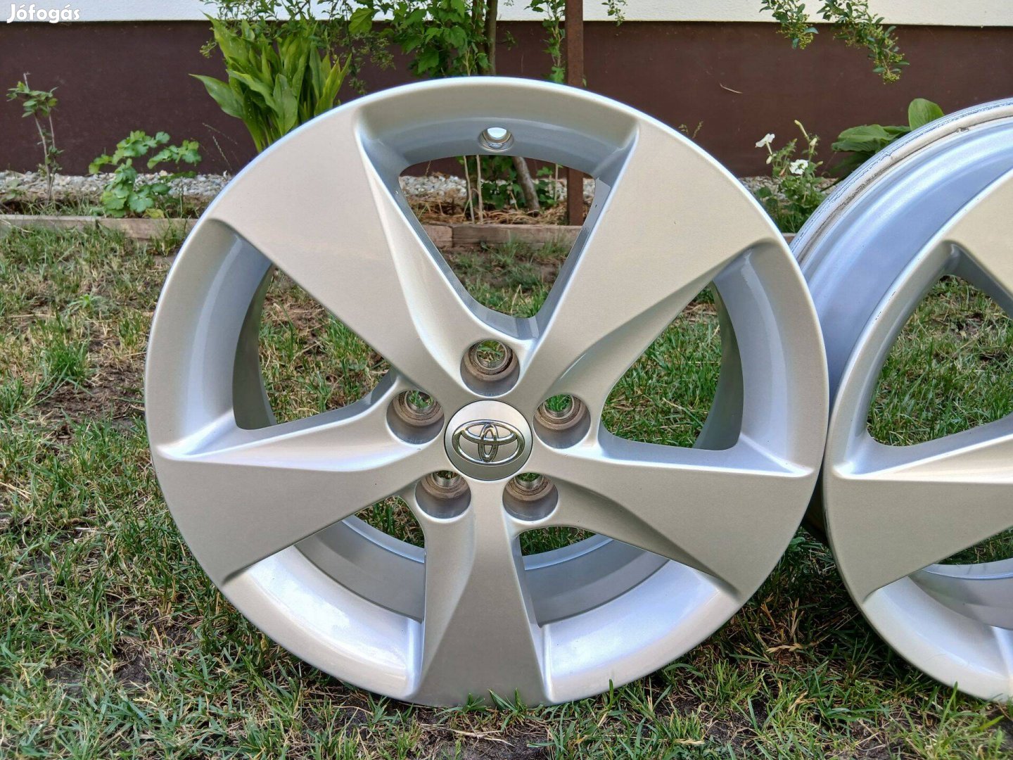 4dbkiváló Toyota Prius Yaris Urban Cruiser alufelni felni 16" 5x100 16