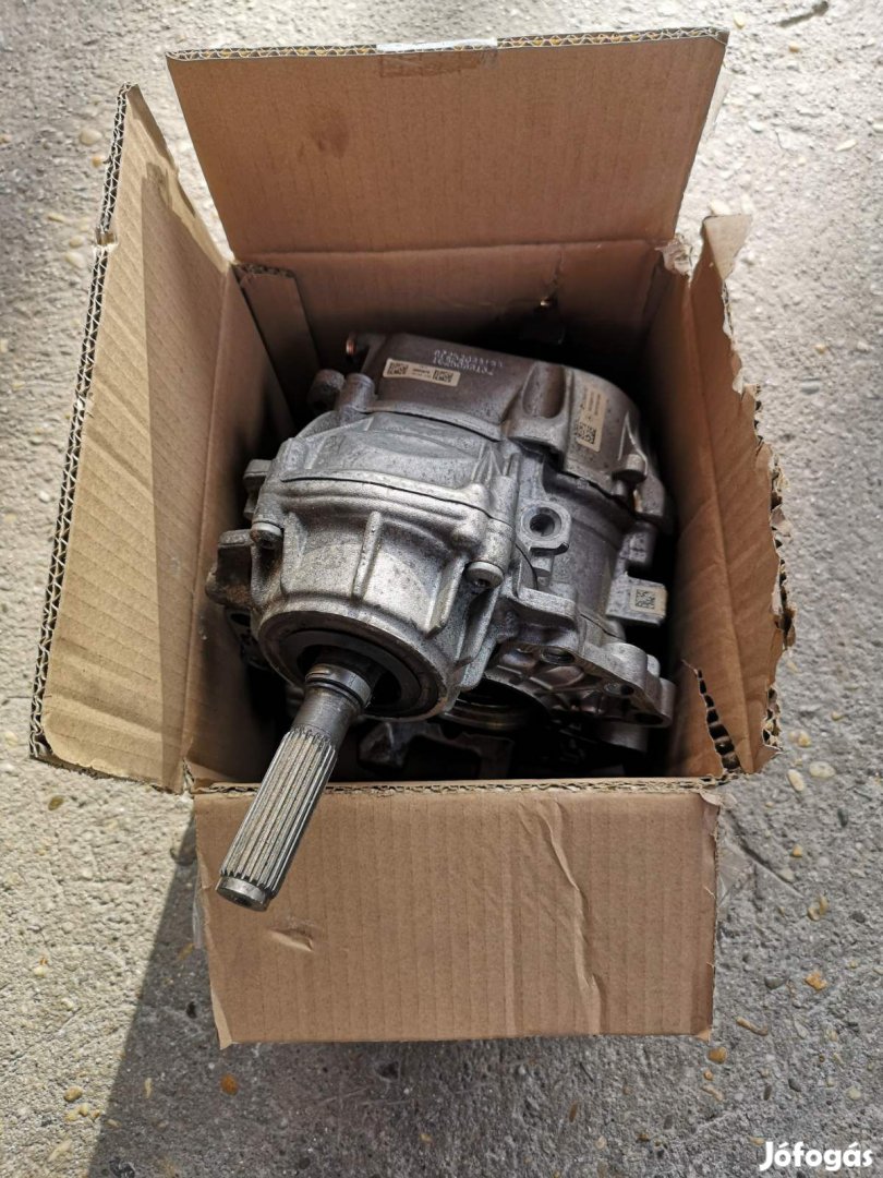 4matic osztómű 9G váltóhoz A7252800100 eladó