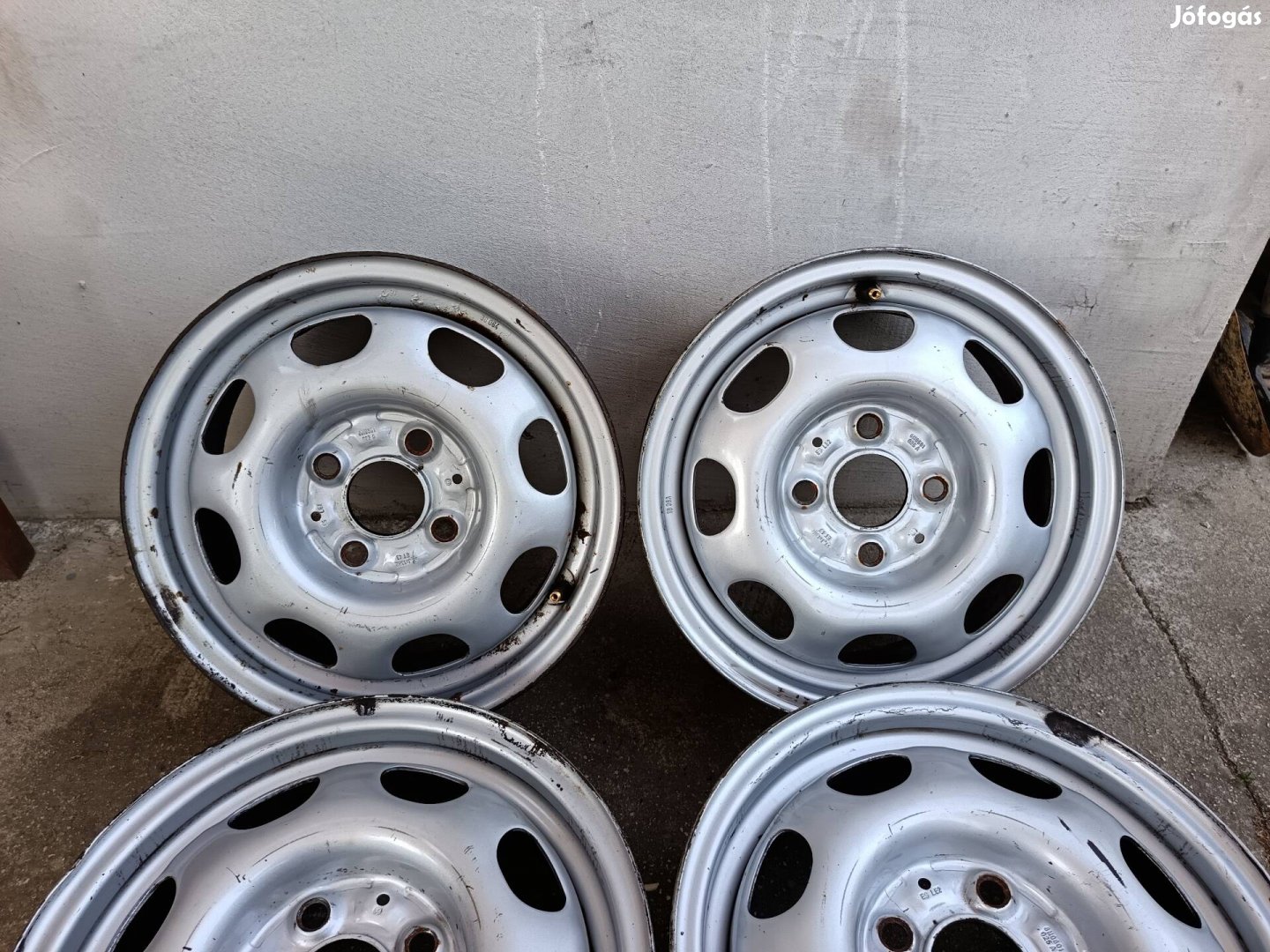 4x100 13" lemezfelni garnitúra 