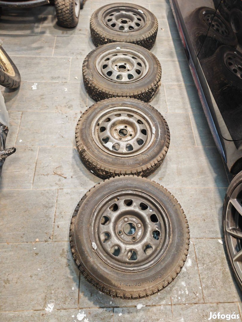 4x100 14 téli kerékszett Continental szöges gumikkal