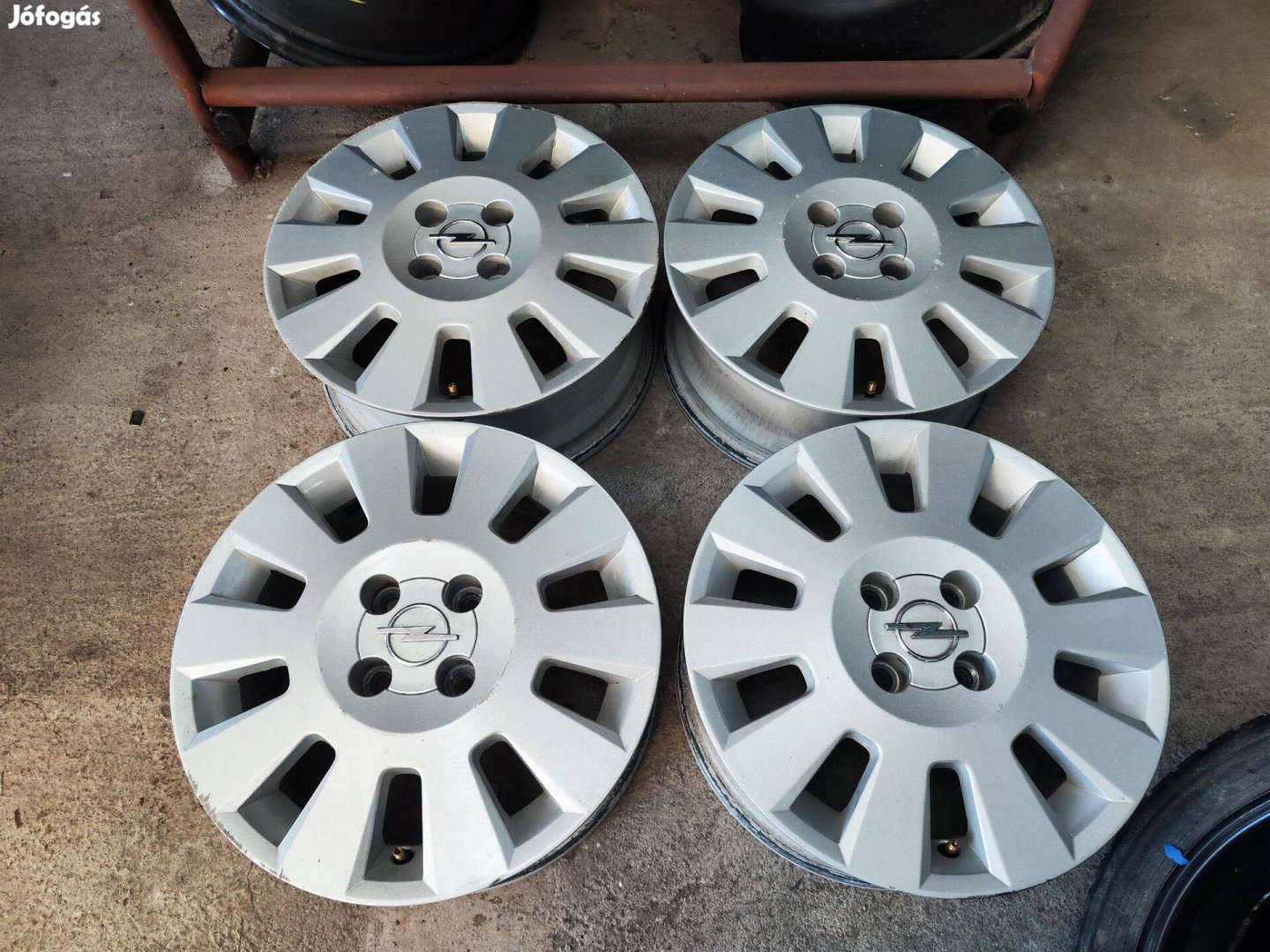 4x100 15" Gyári Opel Alufelni Felni 90Garage #806