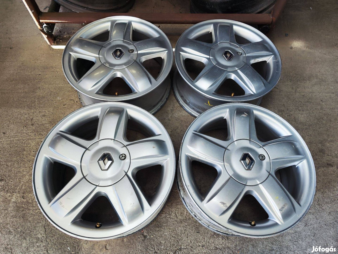 4x100 15" Gyári Renault Alufelni Felni 90Garage #1271