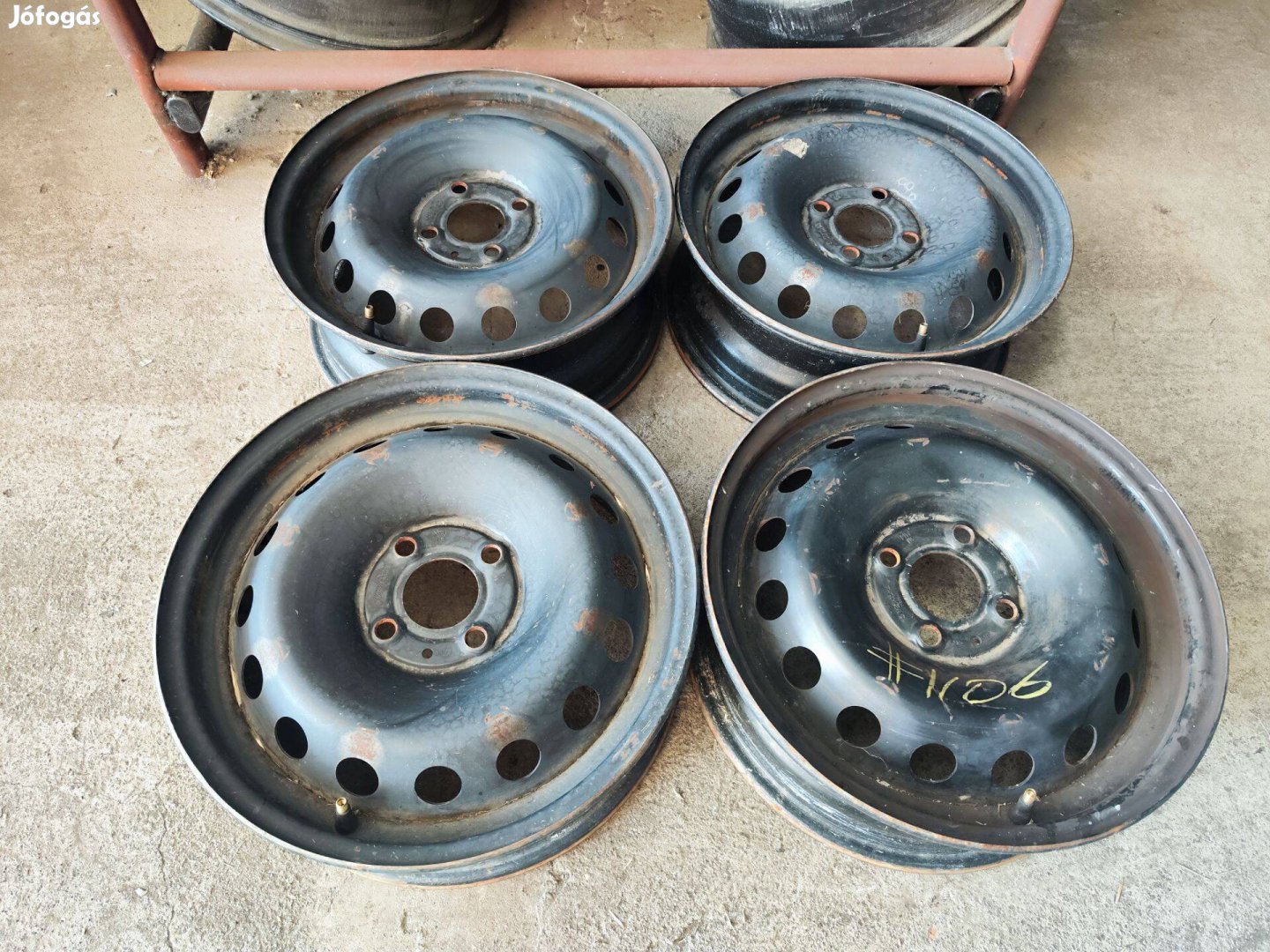4x100 15" Renault, Dacia Acélfelni Felni 90Garage #1106