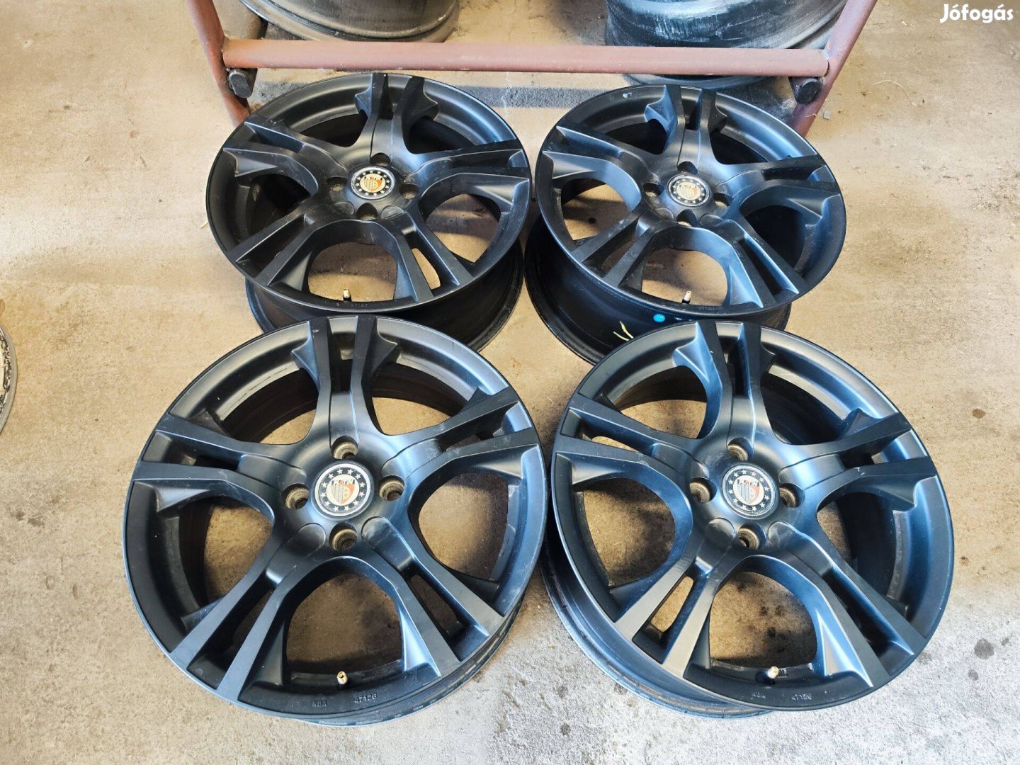 4x100 16" Platin Alufelni Felni 90Garage #1409
