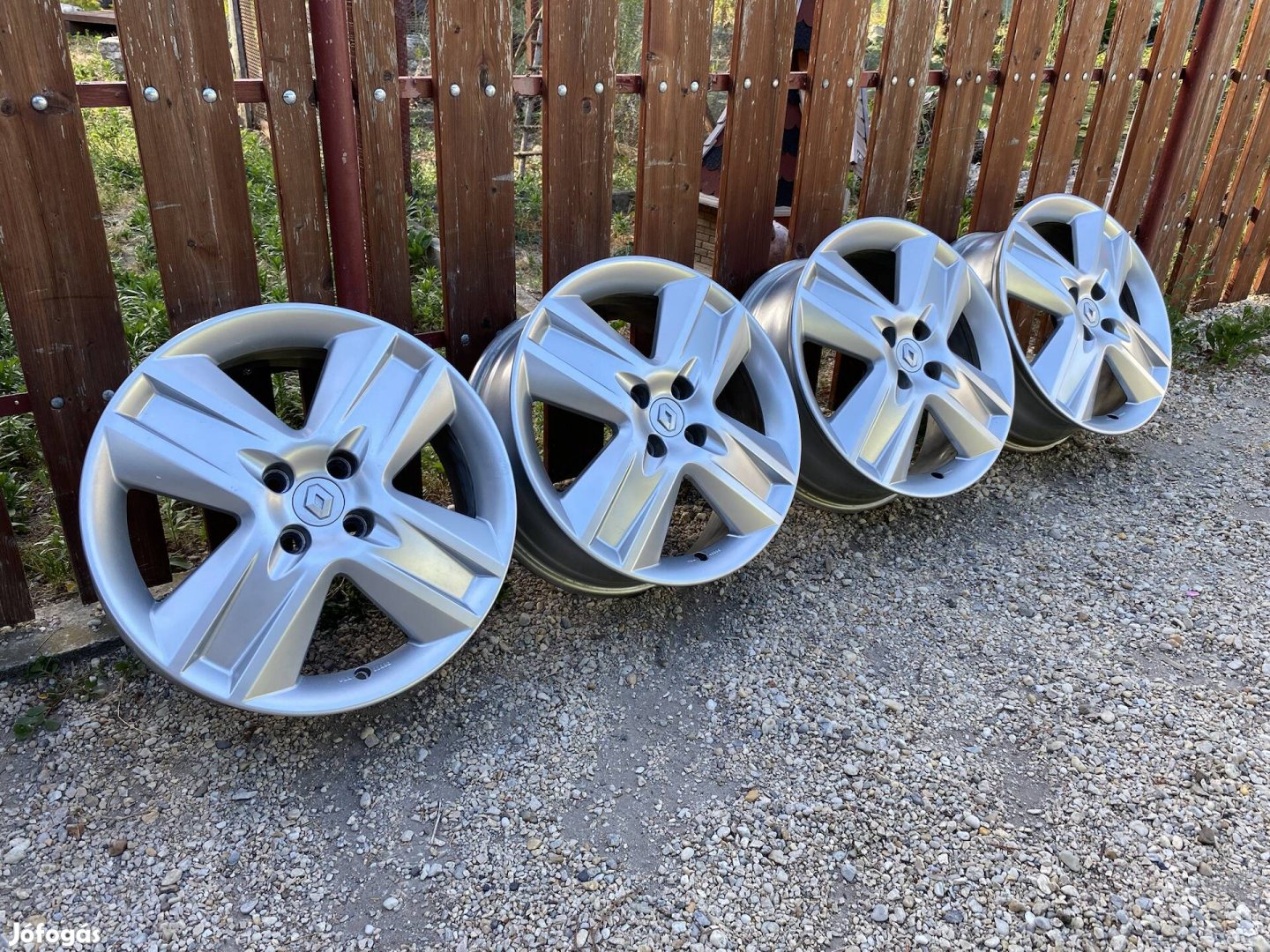 4x100 17" Renault alufelni