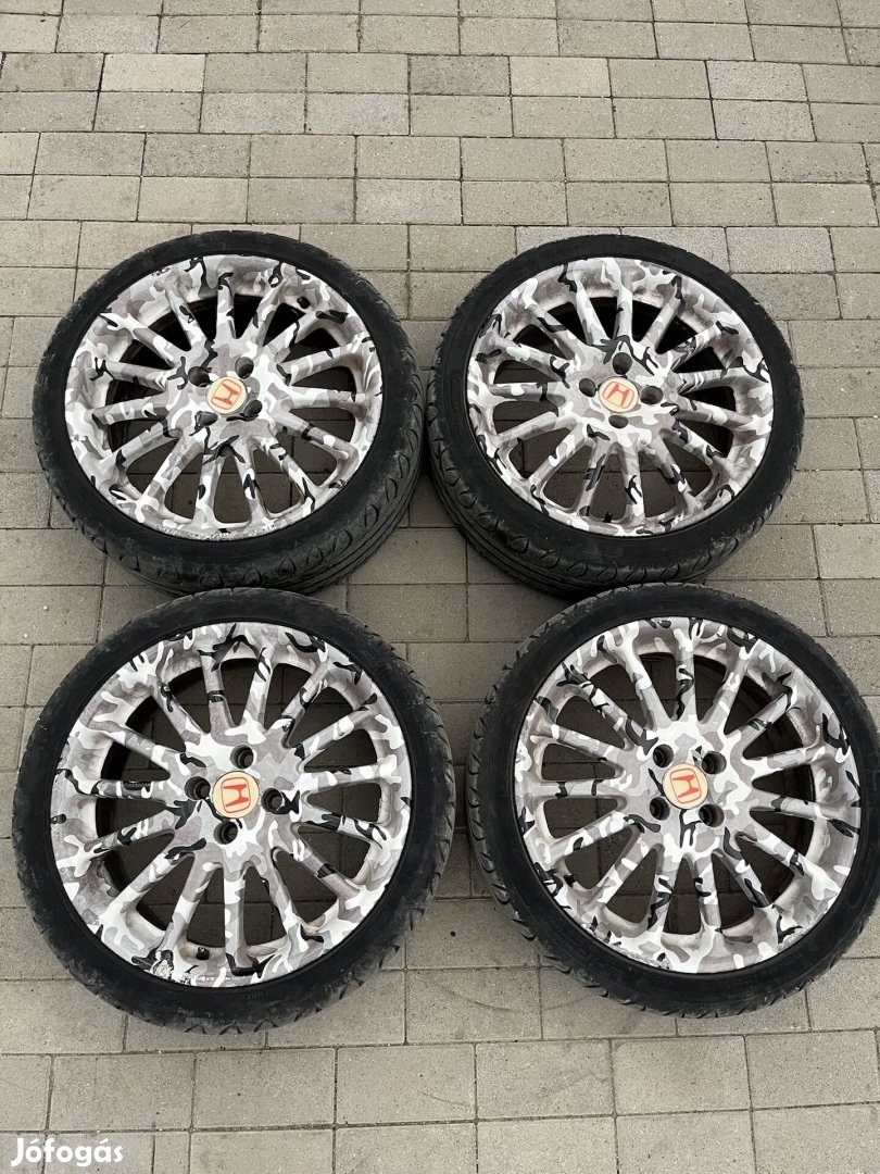 4x100 205/40 R17