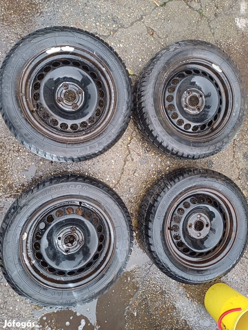 4x100 Opel 15. Téligumikkal 