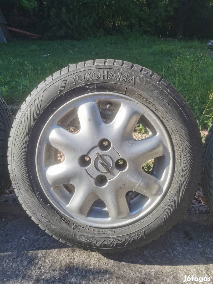 4x100 Opel alufelni 165/70 R14 Yokohama