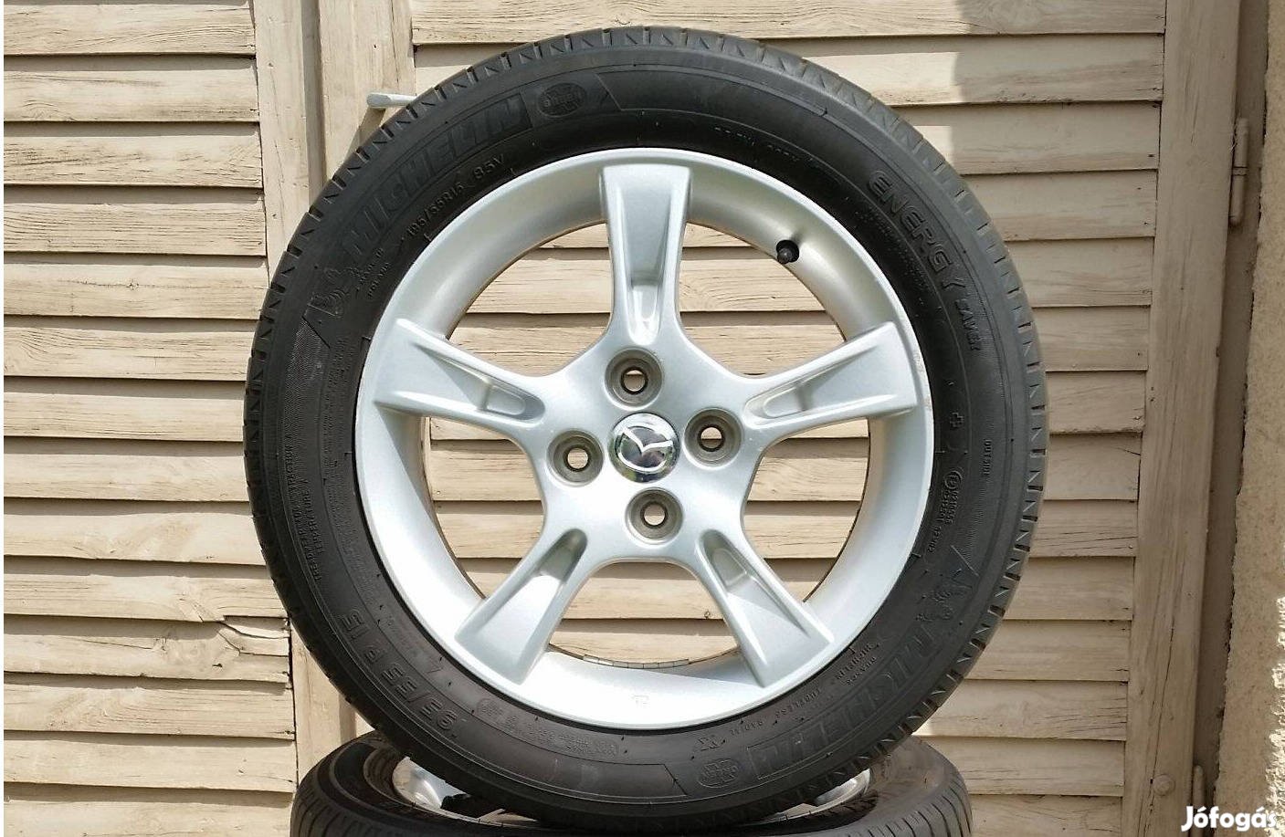 4x100 R15 Mazda Alufelni nagyonjó gumival 195/55 Suzuki Toyota Hyundai