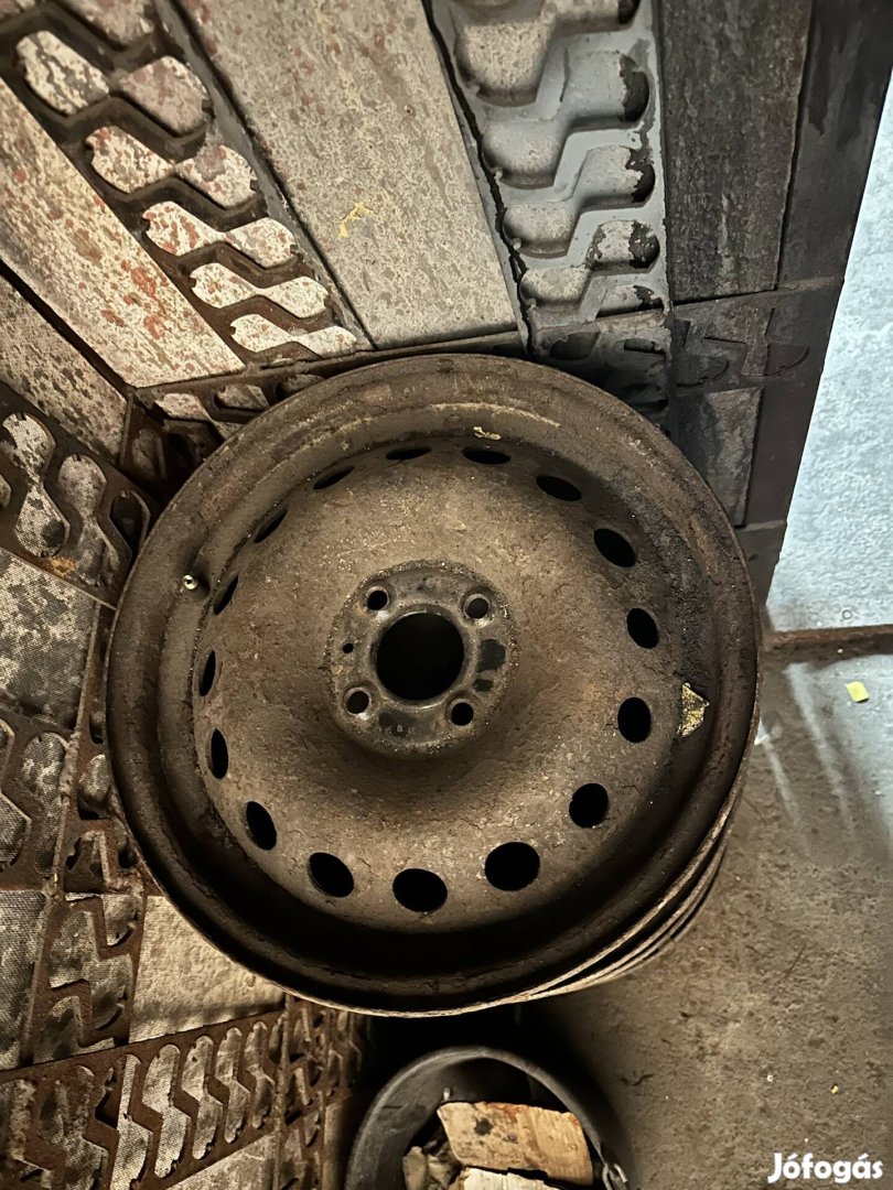 4x100 R15" Lemezfelni szett !