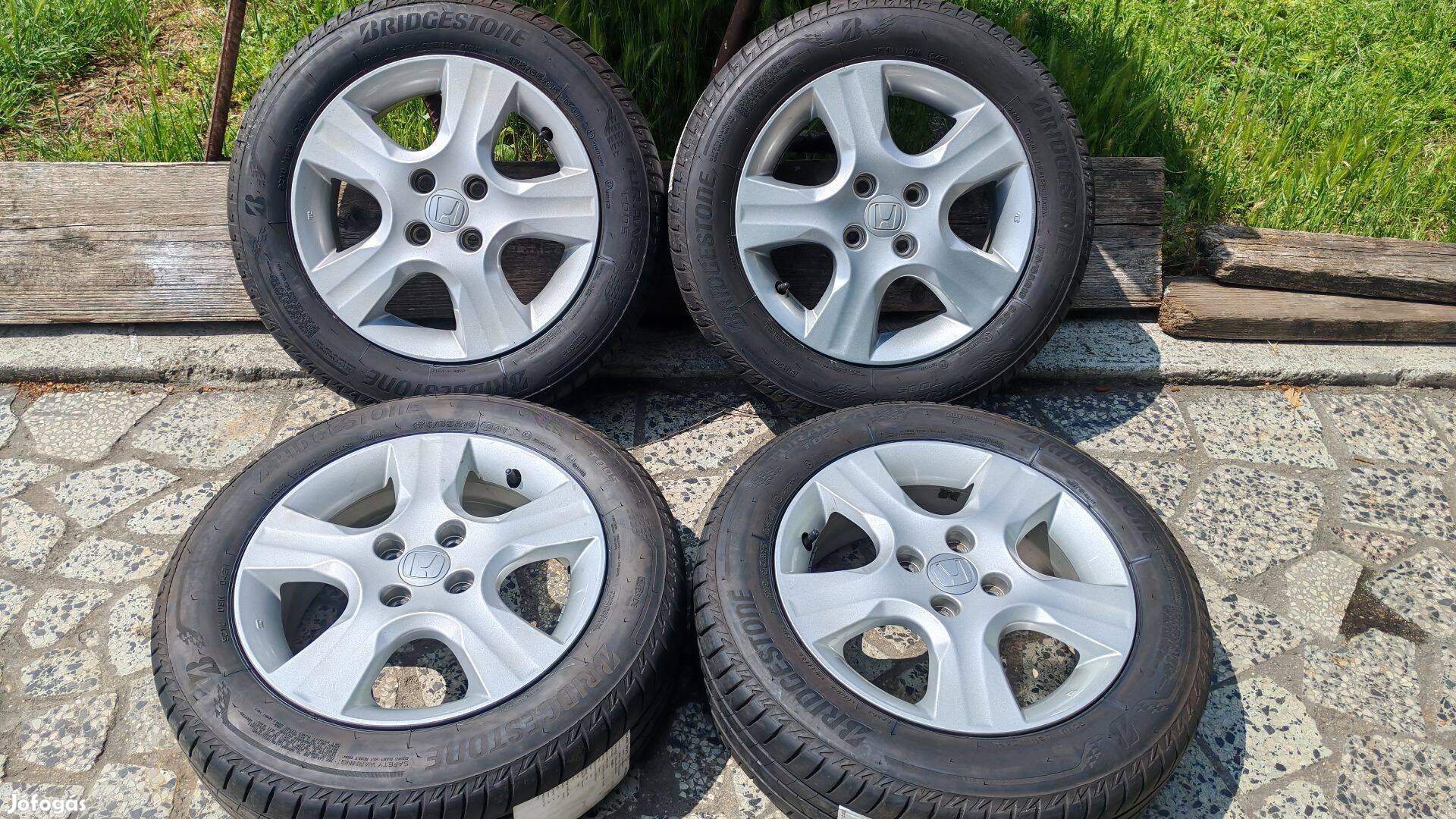 4x100 R15 - Honda Jazz