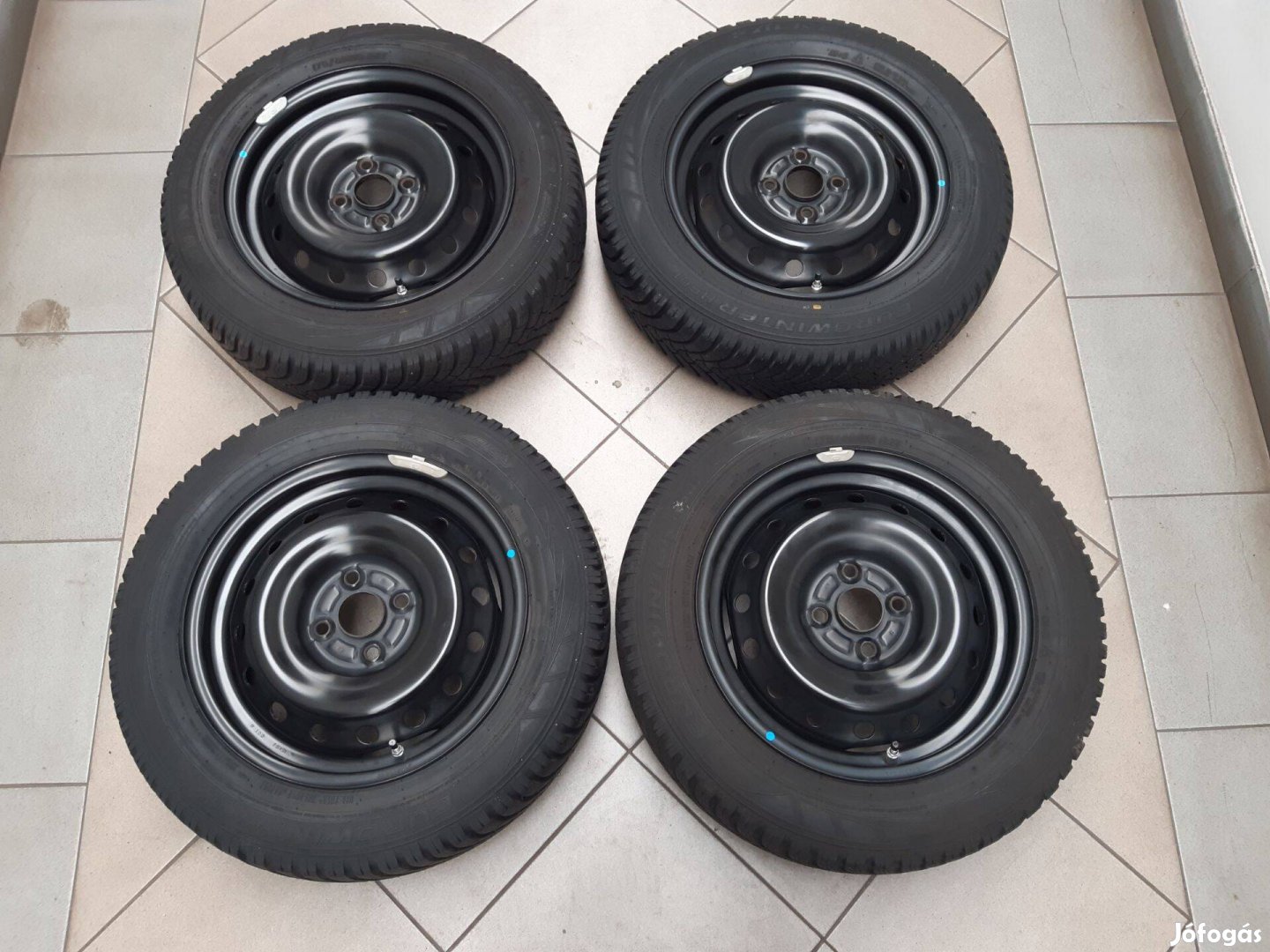 4x100 Suzuki Swift Ignis Baleno gyári lemezfelni 5x15 ET40 Tpms nyomás