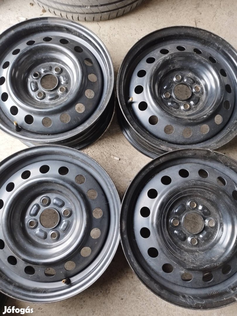 4x100 r15 Toyota lemezfelnik 