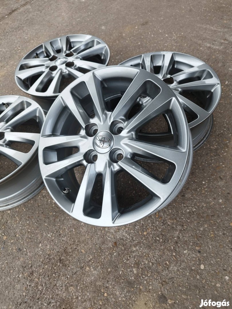 4x100 r15 gyári Toyota Yaris alufelnik+tpms