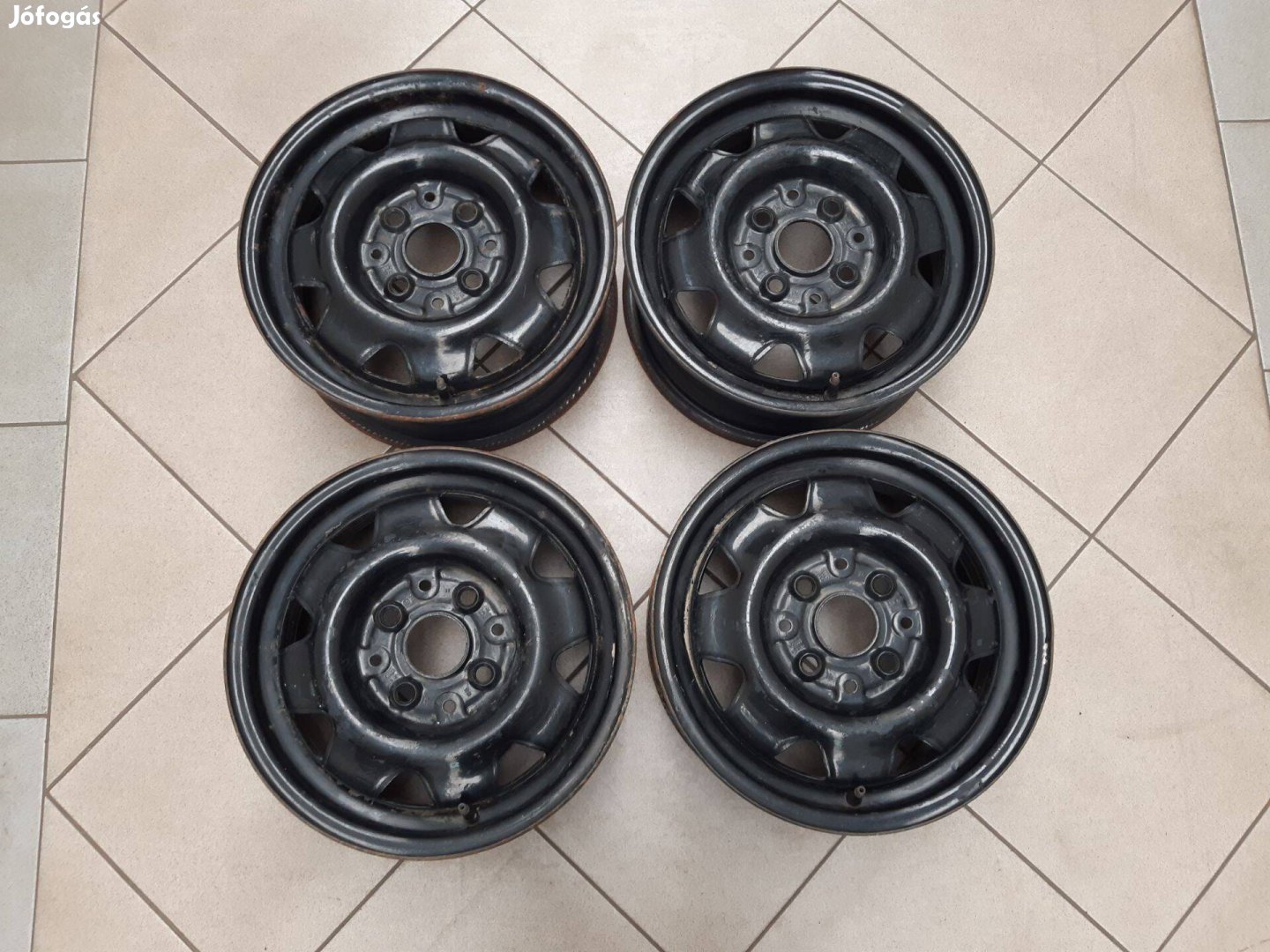 4x108 Audi 80 gyári lemezfelni 5,5x14 ET45
