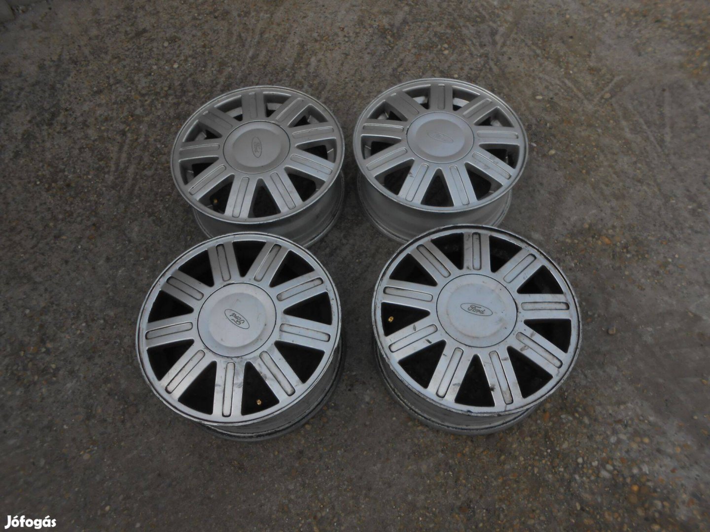 4x108 gyári 14" alufelni Ford