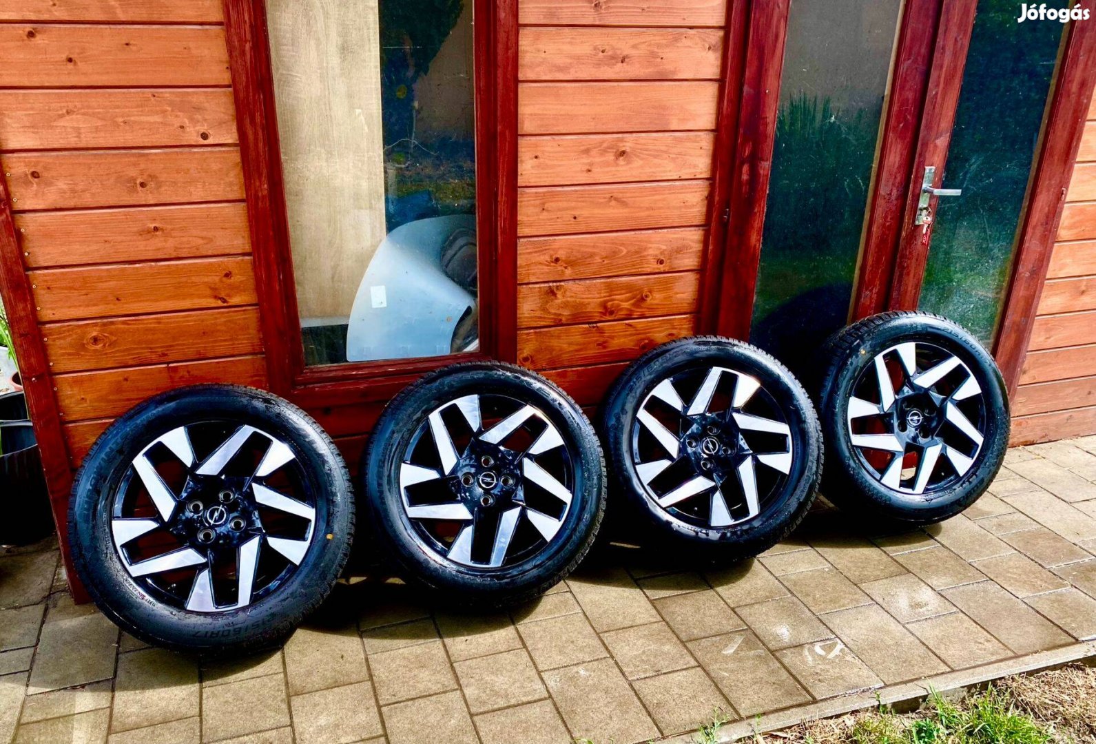 4x108 osztókörű, 17"-os alufelni (Gyári Opel Mokka)