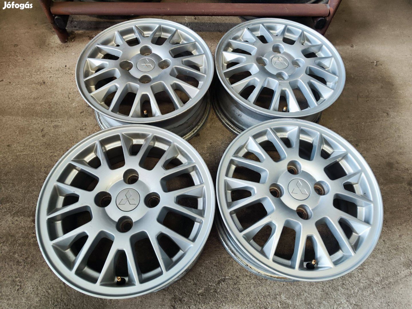 4x114,3 15" Gyári Mitsubishi Alufelni Felni 90Garage #1165