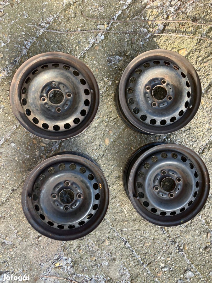 4x114,3 5,5x14" lemezfelni Mitsubishi Smart Suzuki Nissan Hyundai