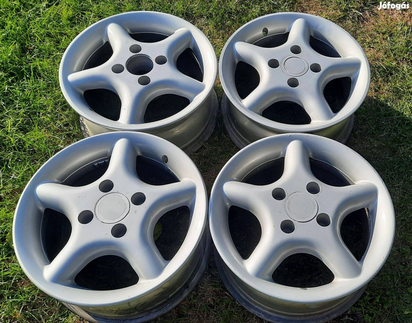 4x114.3 Exip Alufelni 15" Nissan, Mitsubishi