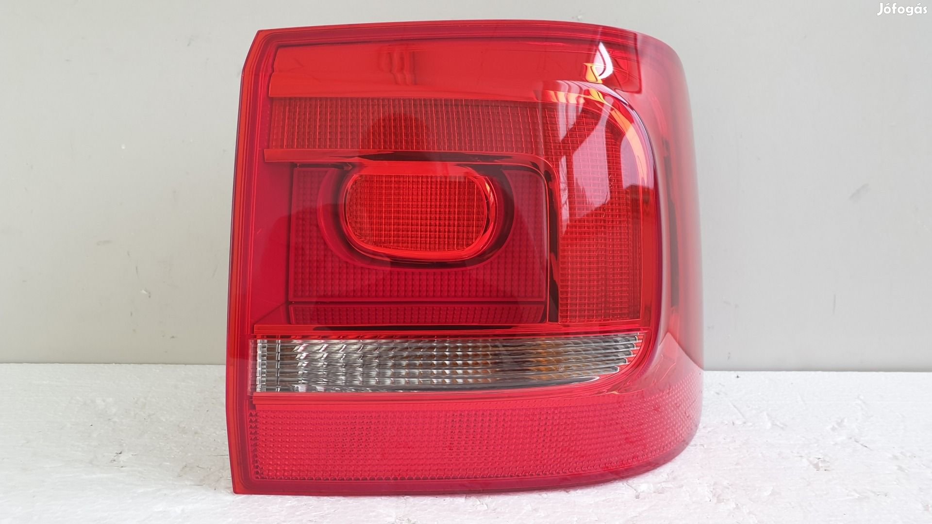 507297 VW Touran 2014, Jobb Külső Hátsó Lámpa, 1T0945096R