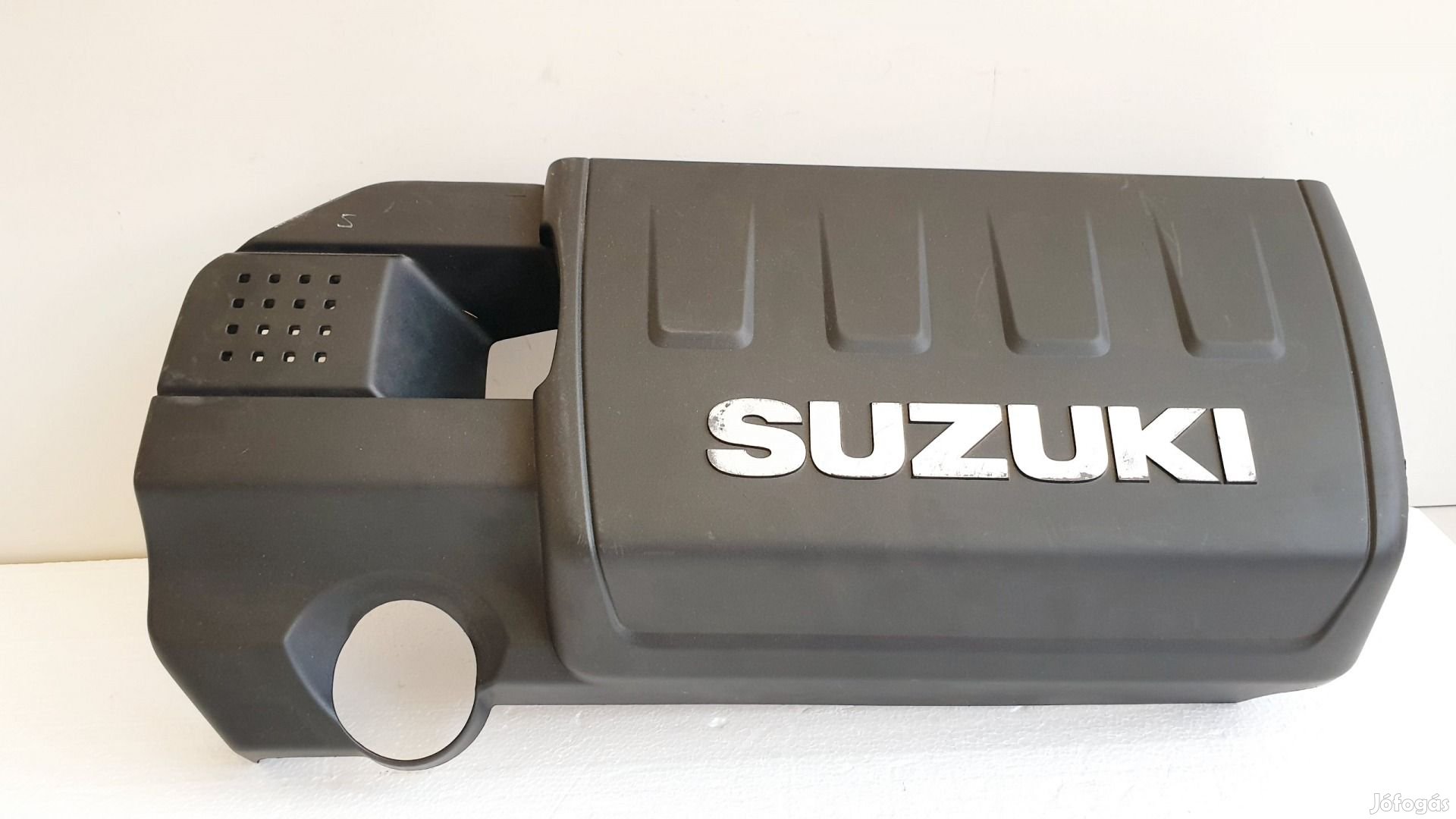 508837 Suzuki Swift, 2007, Benzin, Felső Motorburkolat. 1317057K00.