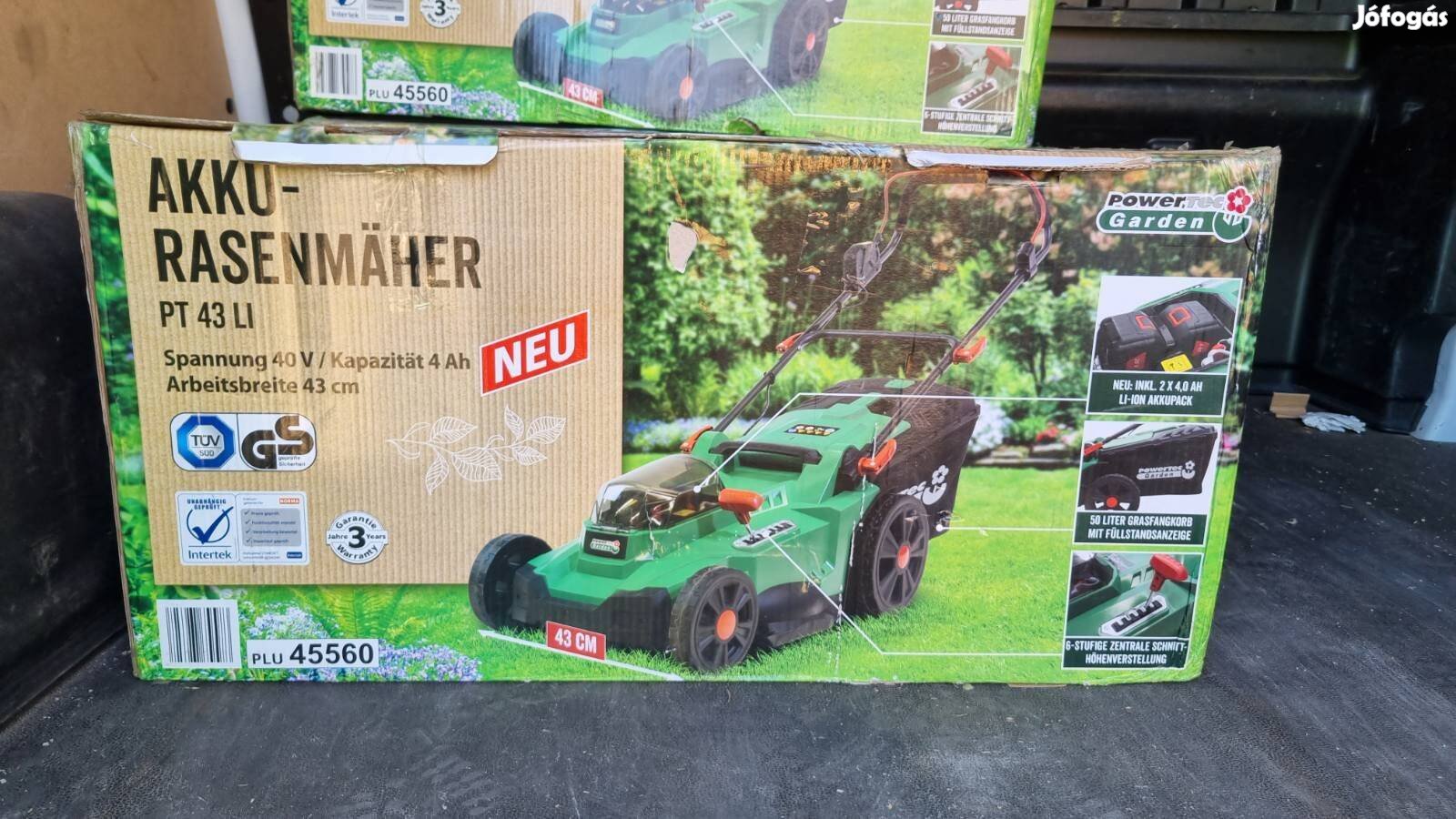 50L gyűjtőzsákkal, 43cm vágási szélességgel 4ah akkumulátoros fűnyíró