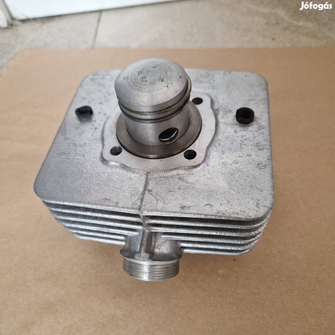 50-Simson Henger-dugattyú -hengerfej (gyári/ddr új)
