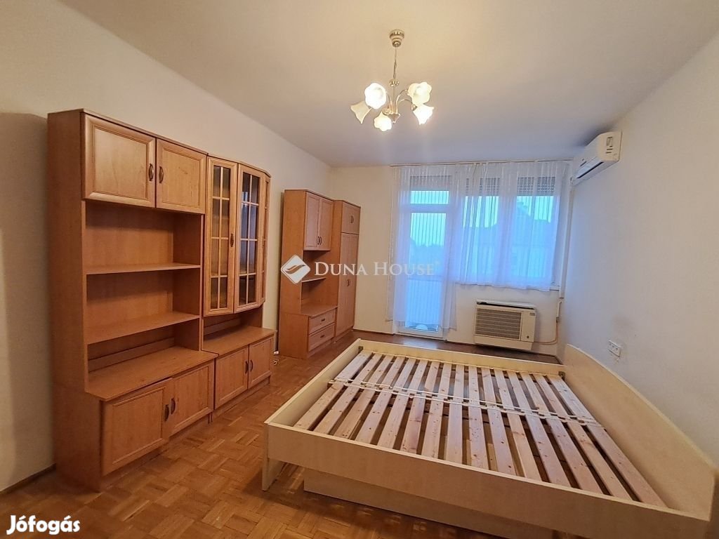 50 nm-es lakás eladó Debrecen