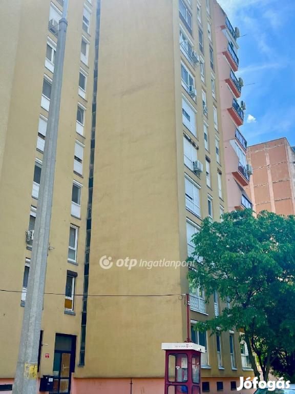 50 nm-es lakás eladó Pécs