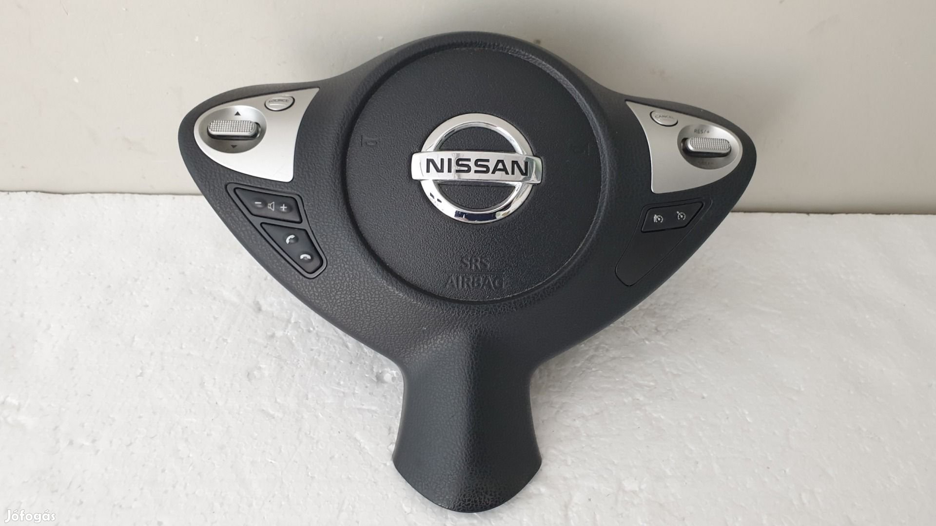 510661 Nissan Juke 2012, Kormánylégzsák, Légzsák, 3 Águ Kormányba, 1
