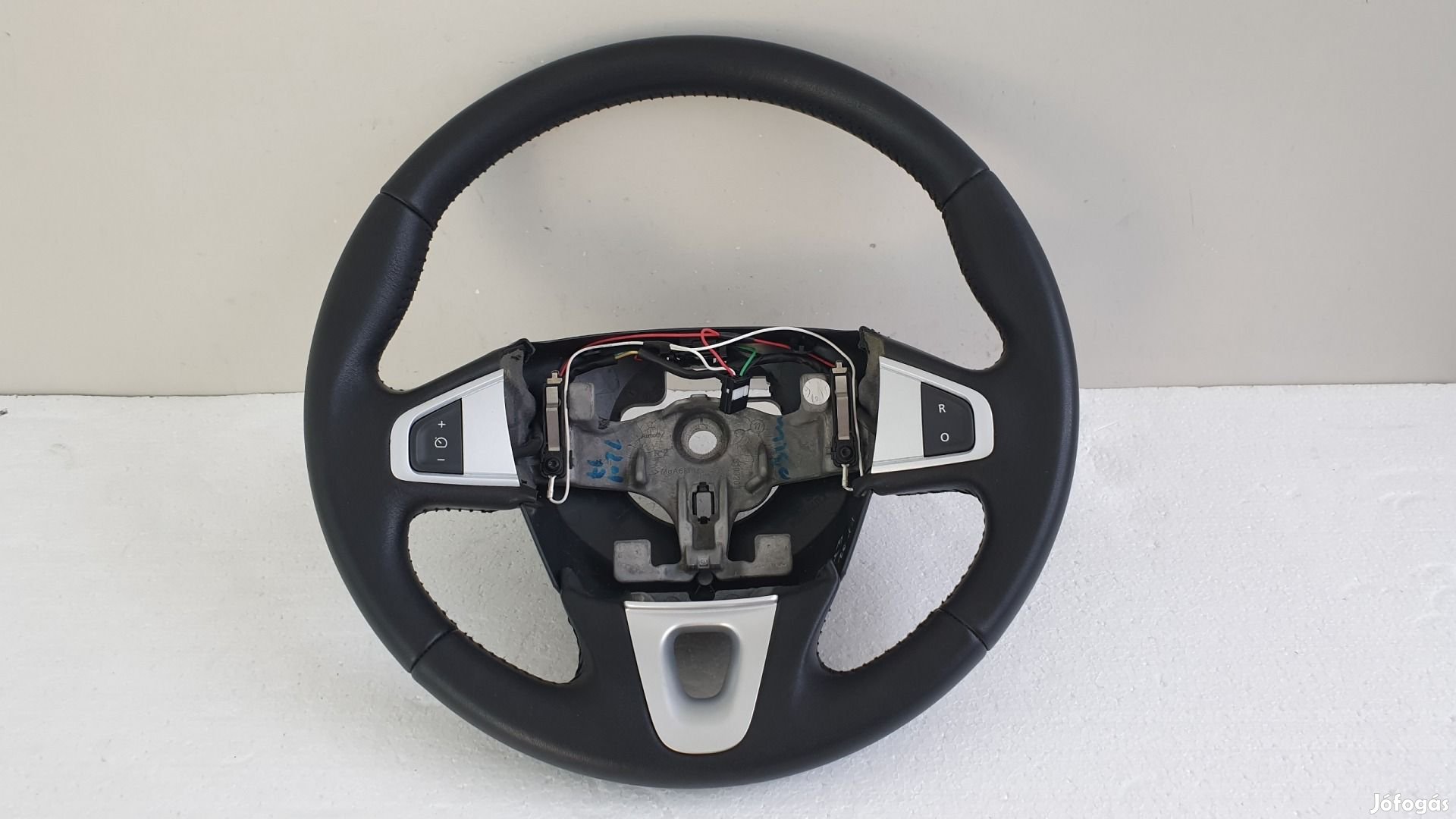 510924 Renault Megane 3, Scenic 3, Bőrkormány, Multikormány,