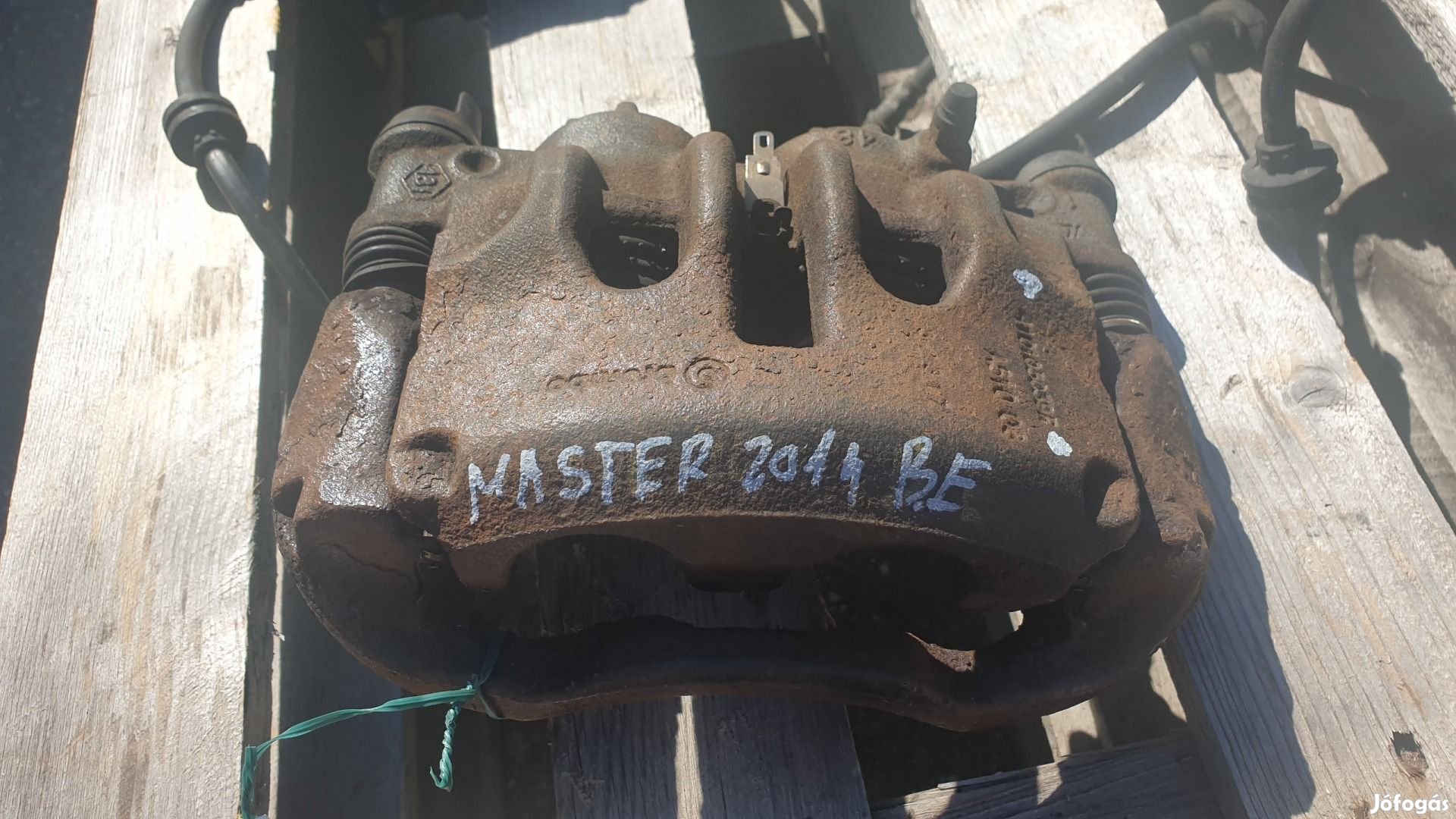 511076 Renault Master 2014, Bal Első Féknyereg,