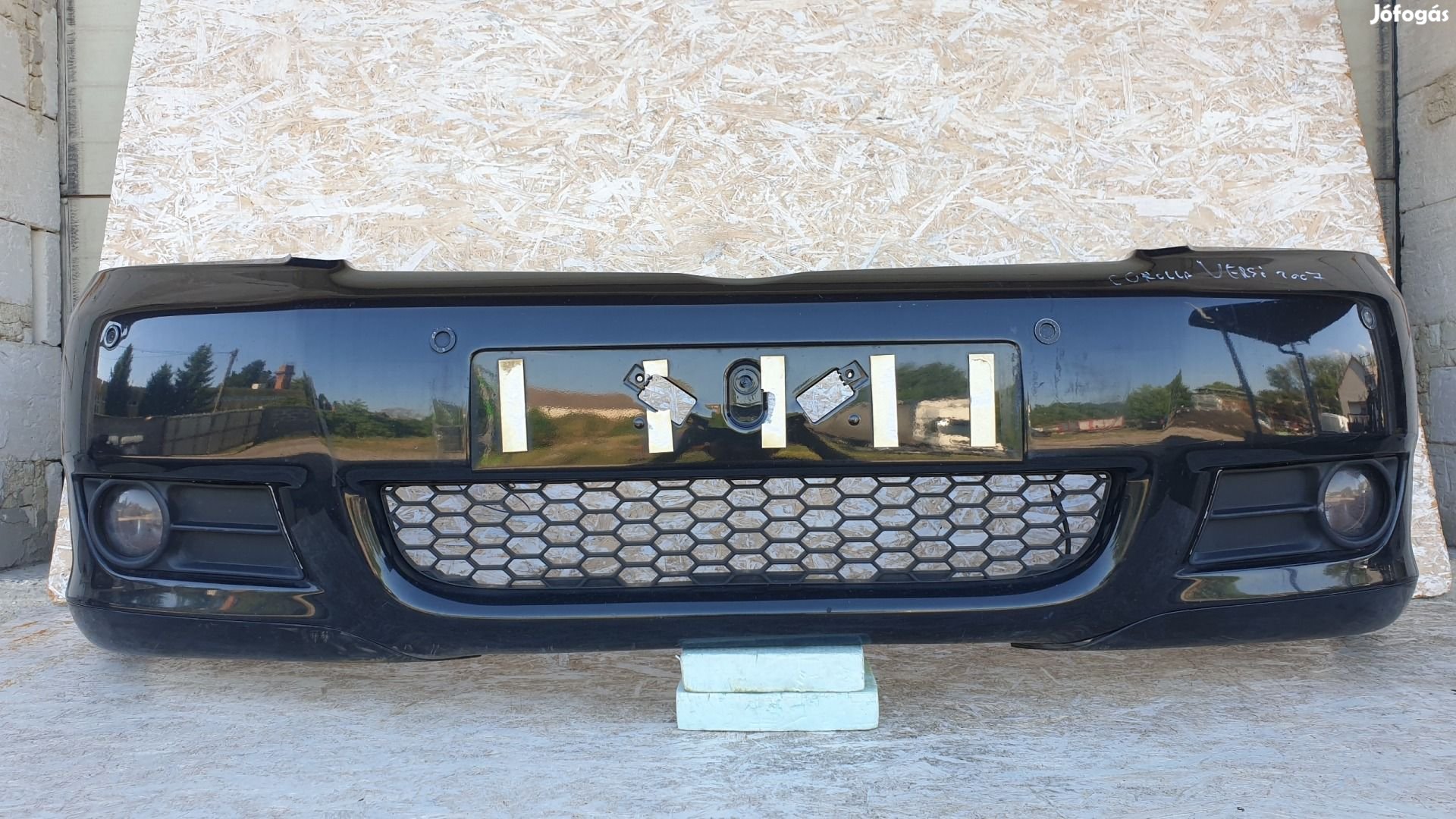511321 Toyota Corolla Verso 2007, Ködlámpás Radaros Lökhárító,