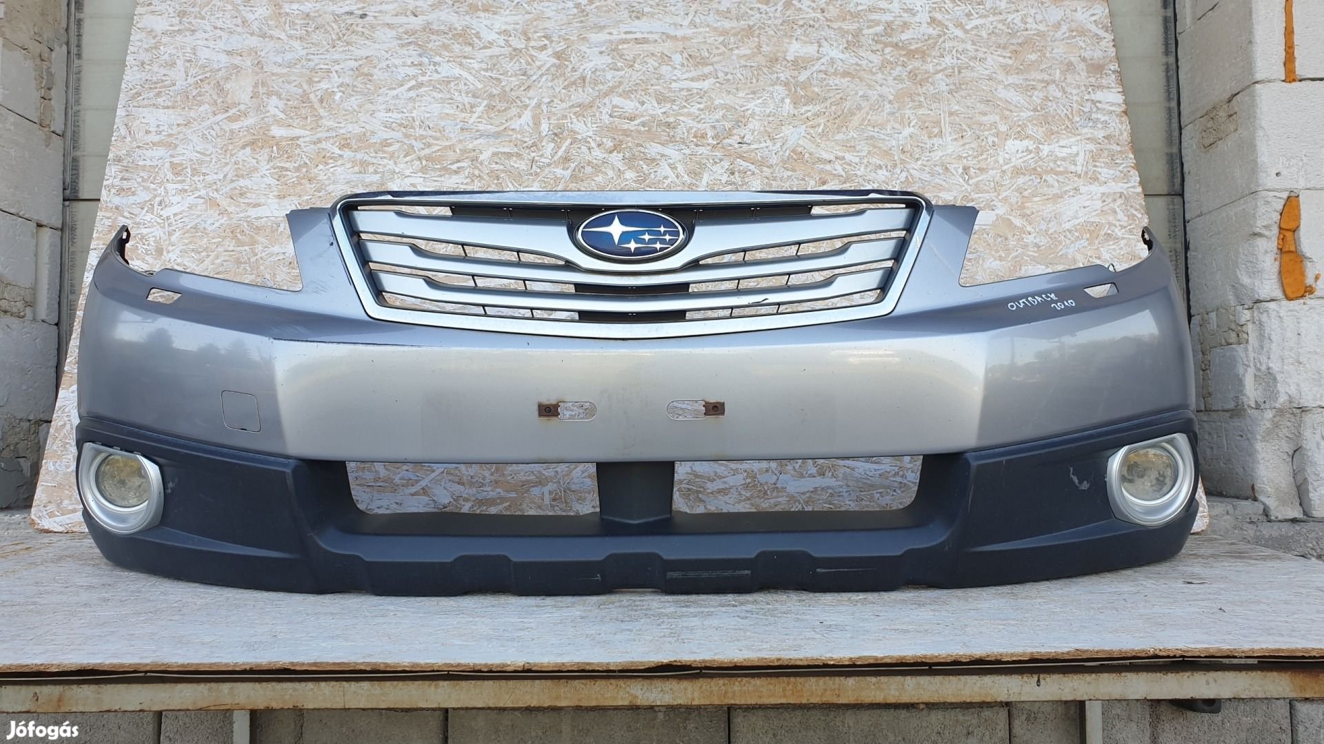 511396 Subaru Outback 2010, Mosós Ködlámpás Lökhárító. 57704AJ050.