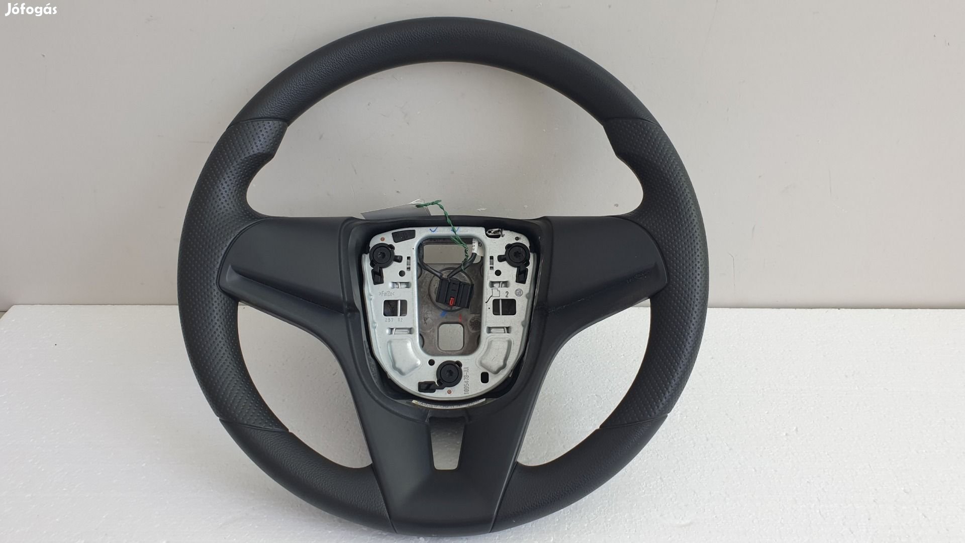 511440 Chevrolet Cruze 2012, Kormány,