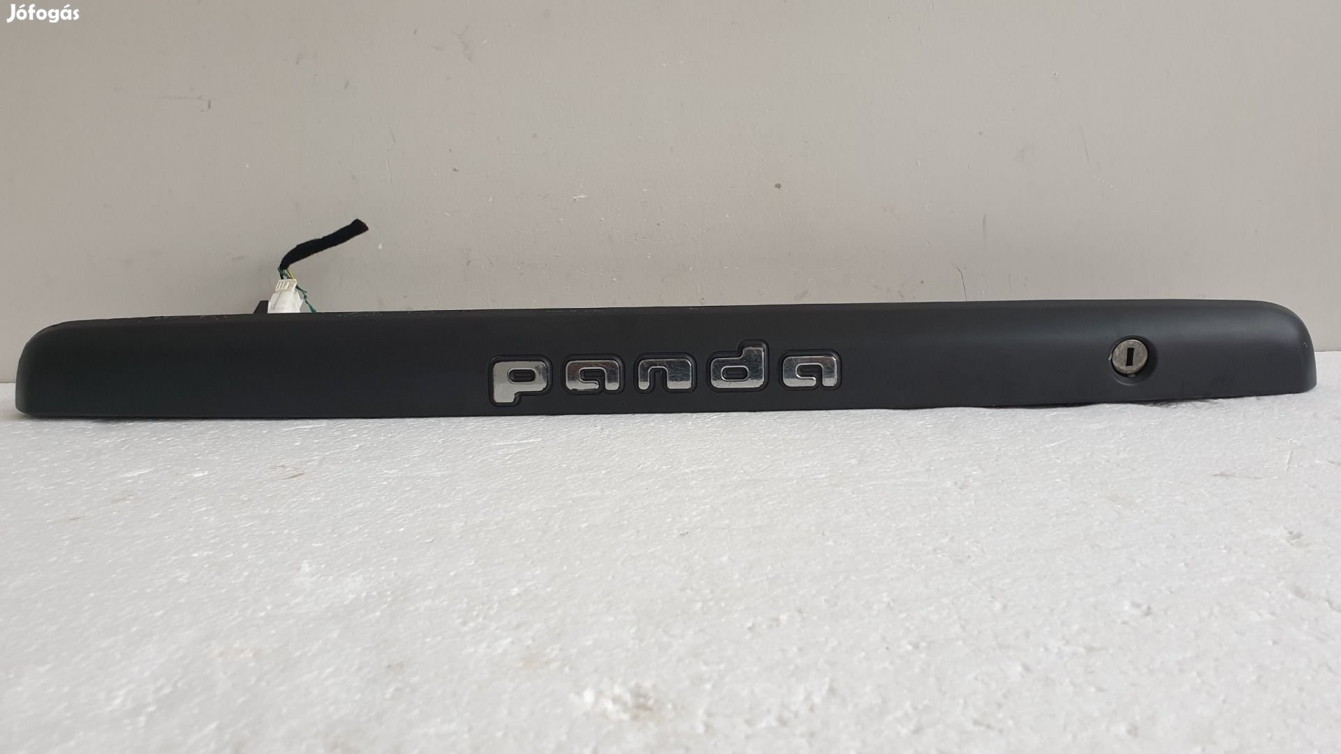 511714 Fiat Panda 2013, Csomagtérajtó Kilincs, Rendszám Világítás.