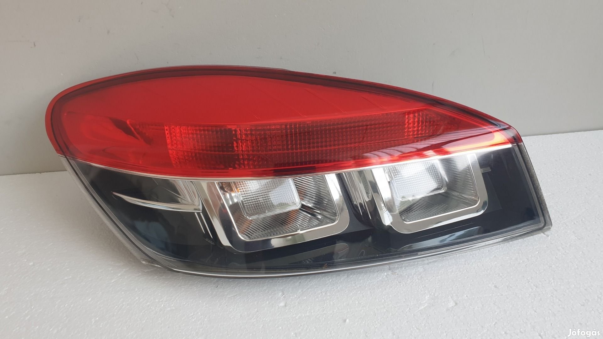 512105 Renault Megane COUPE 2010, Bal Hátsó Lámpa.