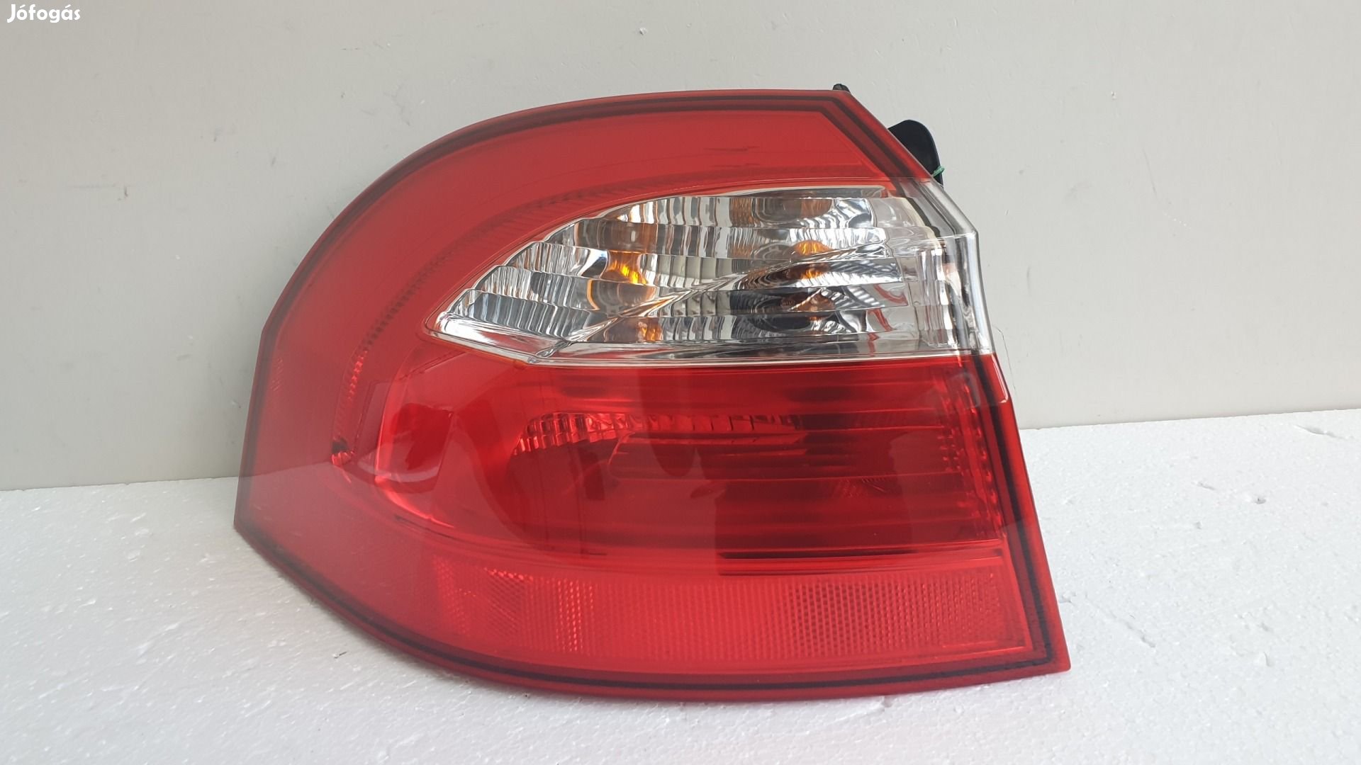 512112 Kia Rio 2014 Bal Hátsó Lámpa, Külső, 92401-1W2, 5 Ajtós.