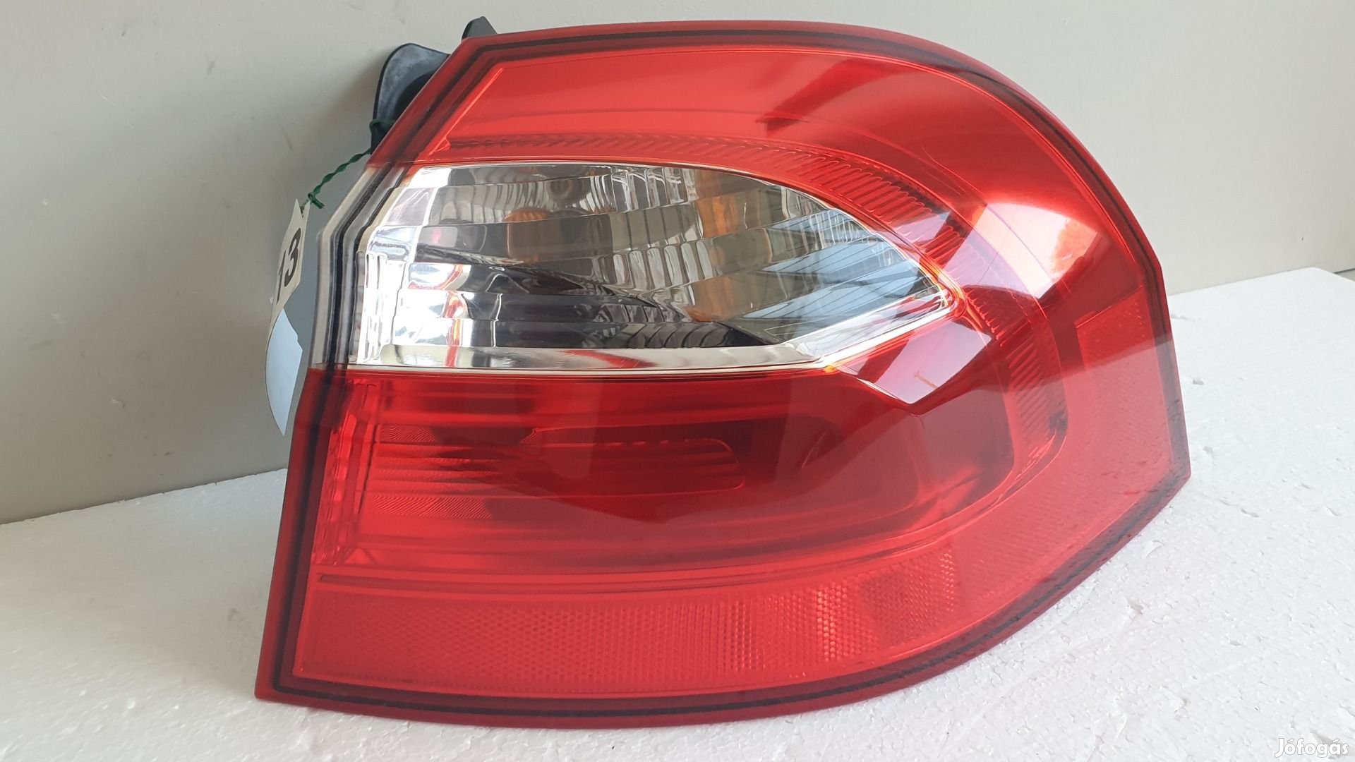 512113 Kia Rio 2014 Jobb Hátsó Lámpa, Külső, 92402-1W2, 5 Ajtós.