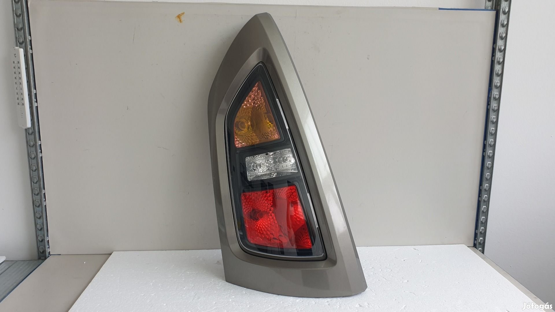 512143 Kia Soul 2011, Bal Hátsó Lámpa, 92401-2K0L.