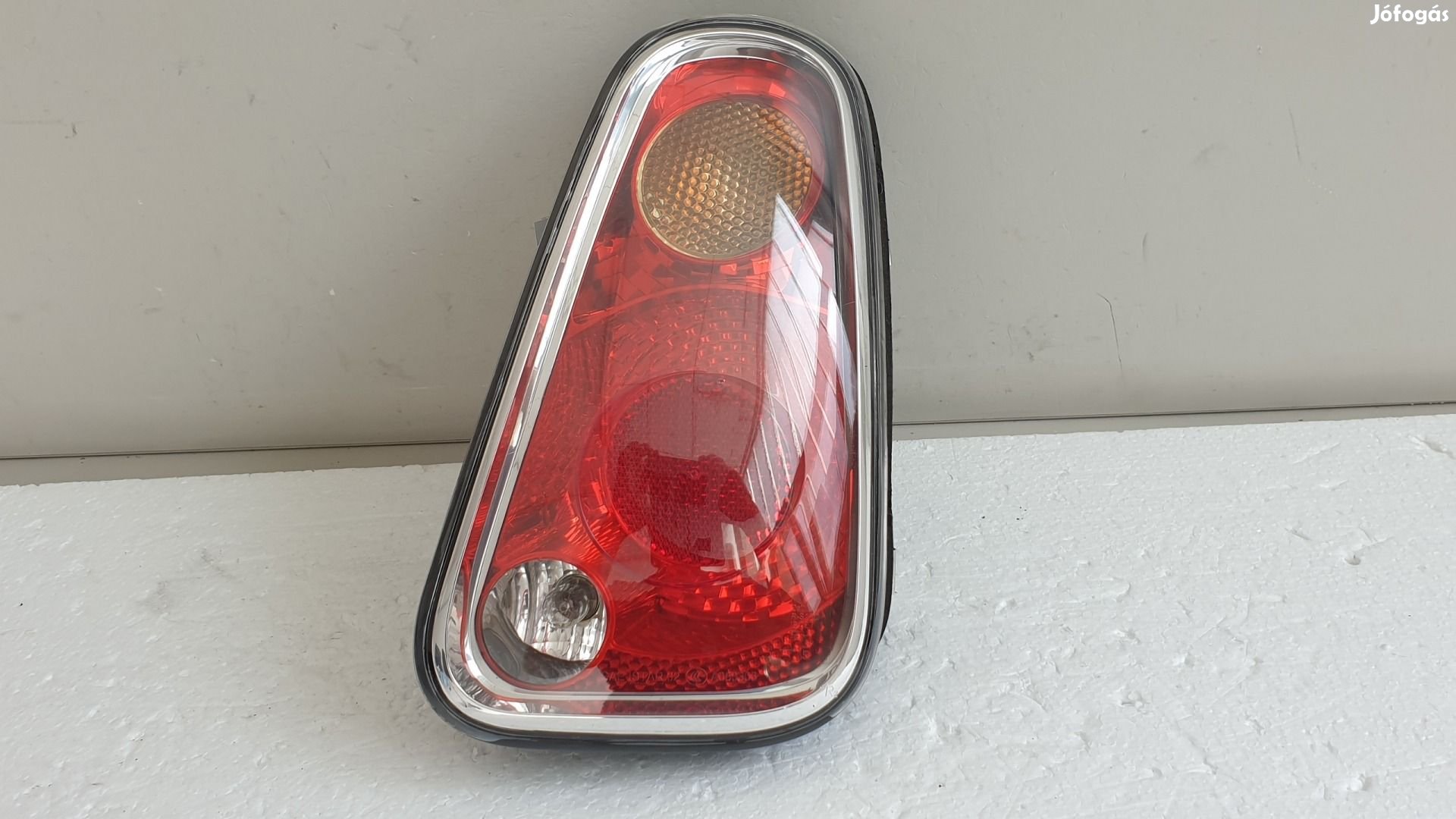 512157 Mini Cooper, R50, R53, 2005, Jobb Hátsó Lámpa, Tolatólámpás.