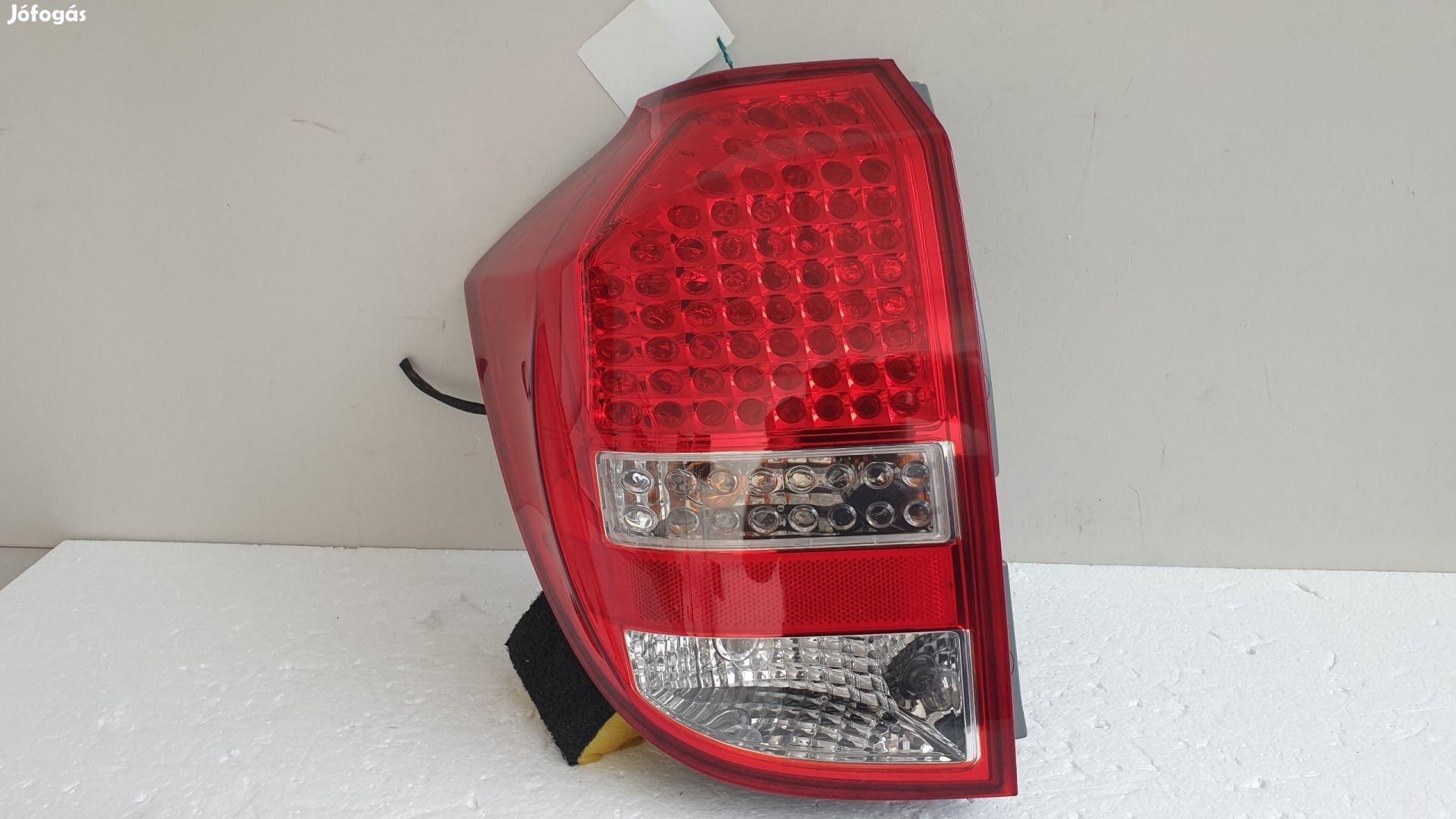 512169 Kia Ceed KOMBI 2011, Bal Hátsó Lámpa, Alsó. 92401-1H3.