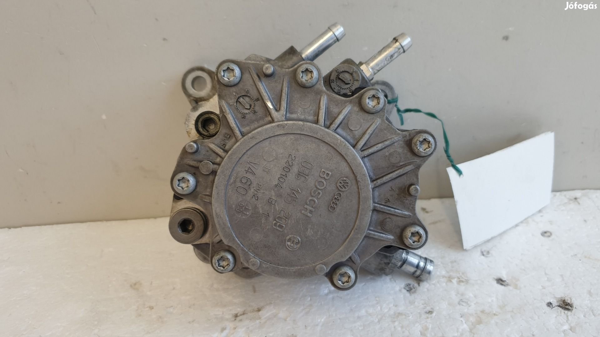 512435 Audi A4, A6 Bosch 03G 145 209, Vákumpumpa, Tandempumpa.