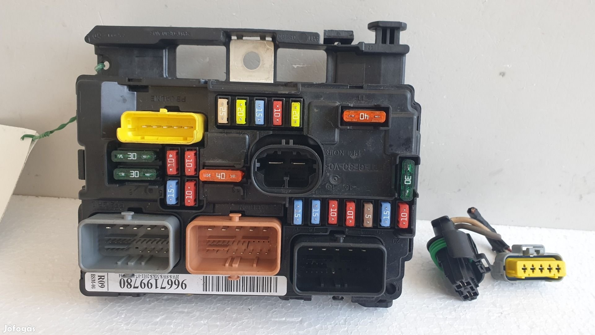 512458 Peugeot 207, Biztosítéktábla, 9667199780, R09, Bsm