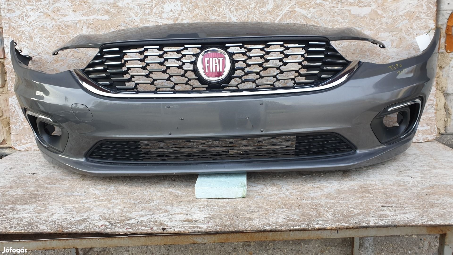 512588 Fiat Tipo 2018, Első Lökhárító, 735631451.